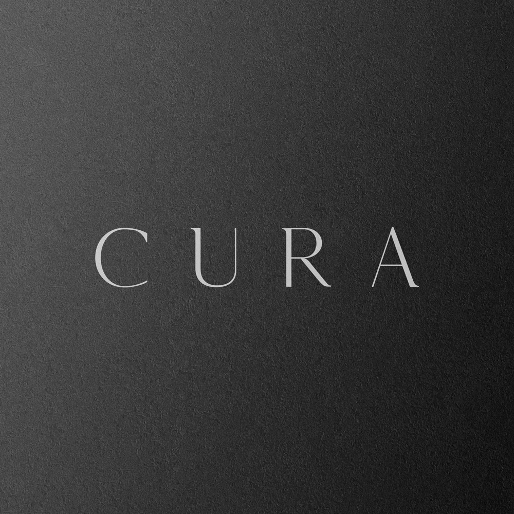 Cura Logo Mockup